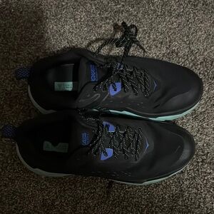 Hoka One One Black and Blue Athletic Shoes with Sleek Design